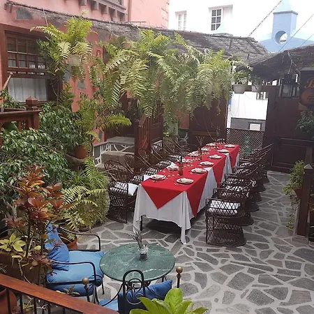 Gasthuis Fonda Costa Adeje (Tenerife)