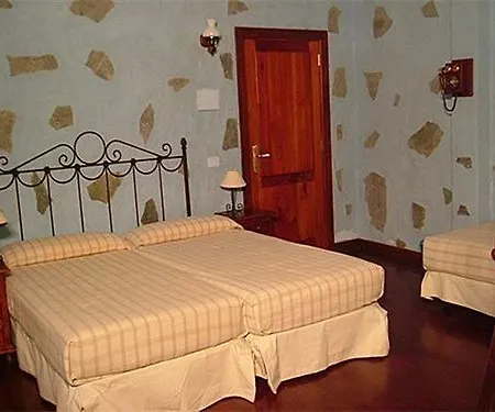 Pensión Fonda 2*