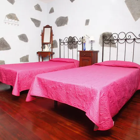 Fonda Guest house 2*
